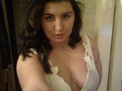 Lucina from Montana is looking for adult webcam chat